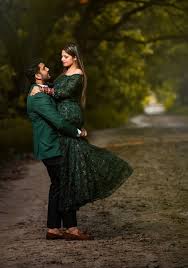 He is known for his signature style wedding photography and is considered one of the best wedding photographers in india. Love Story Shot Bride And Groom In A Nice Outfits Best Locations We Indian Wedding Couple Photography Indian Wedding Photography Poses Wedding Couple Photos