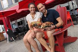 Binic A La Cabane A Crabes On En Pince Pour Les Fruits De Mer Et Les Crustaces Saint Brieuc Maville Com
