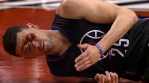 Austin rivers is a well known american professional basketball. Austin Rivers Leaves Game Bloodied After Taking Elbow To The Face Rsn