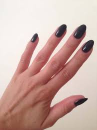 Oval Short Black Almond Shaped Nails 68 Ideas Nails Black Acrylic Almond Black Almond Nails Black Nails Almond Acrylic Nails