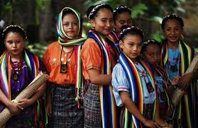 El salvador can be a great place to live if you are able to forgive some things and if you understand the people. Pipil Girls Original People Before The Aztecs El Salvador El Salvador Culture El Salvador Indigenous Peoples