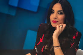 Francesca brienza è davvero un asso a raccontare la vicenda umana degli atleti, quella che spesso passa in secondo piano o peggio sotto francesca brienza è nata a roma 33 anni fa e dal 2014 è la compagna dell'attuale allenatore del lione ed ex titolare dalla panchina giallorossa rudi garcia. Chi E Francesca Brienza Fidanzata Di Rudi Garcia Popcorn Tv