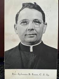 Old photos of St. Anthony's Club interior