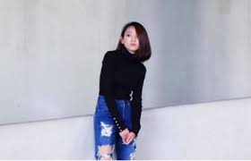Kalau cewek lagi terangsang di kamar sendirian. Cewek Suka Pakai Baju Hitam Itu Penampakan Kaskus