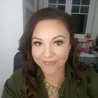 Stacey Mclaren's Instagram, Twitter & Facebook