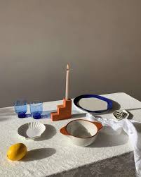 In 1985, university games introduced the murder mystery party to the world as its first game. A Moveable Feast The Wanda Dinner Party Box From A Uk Entertaining Guru Remodelista