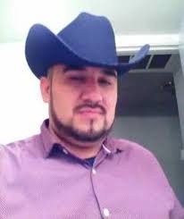 Isidro Arellano's Instagram, Twitter & Facebook