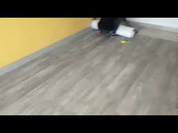 Durability is based on wear layer. Fitting Ya Mkeka Wa Mbao Aina Ya Prime Oak Kwenye Tiles Floor Youtube