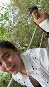 go to 'the edge' they said @anya rosas they were convinced we were  vloggers. #roxascity #theedge