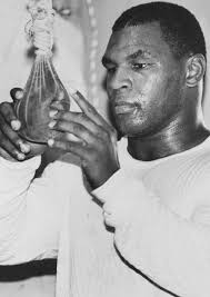 Mike Tyson: los 28 combates que lo llevaron al título, uno a uno (I)