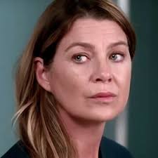 Is Meredith Headed Toward Romance In Grey's Anatomy Season 18? Here's What  The EP Says