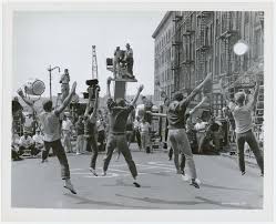 Although west side story was named the best picture of 1961 and won 10 academy awards, it is not much mentioned by movie fans these days, and the old warhorse singin' in the rain is probably more seen and certainly better loved. 1961 Original Film West Side Story