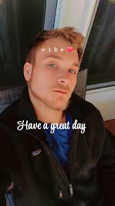 hey guys i'm 24 and looking for someone that's interested in a serious  relationship add me