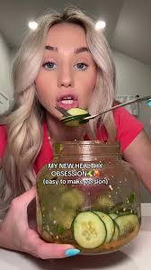 Cindy Everhart's Instagram, Twitter & Facebook