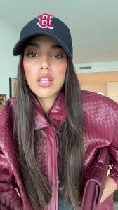 Amanda Sohl's Instagram, Twitter & Facebook