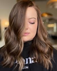 Lacey Shank's Instagram, Twitter & Facebook