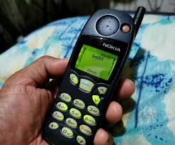 Rare Nokia 5110 With 2 Extra Housing ...