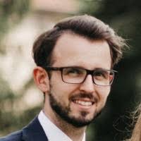 Role adama brejchy se zhostil herec tomáš měcháček, který na primě rozhodně není žádným nováčkem. 200 Machacek Profiles Linkedin