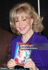 396 I Dream Of Jeannie Photos & High Res Pictures