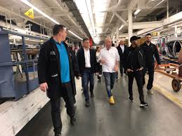 Malaysia is 6 hours ahead of germany. Fresh From His Trip To Malaysia It S Straight Over To Germany For The Four Time Champ Has Been Visiting Our Friends Mercedes Amg F1 Scoopnest