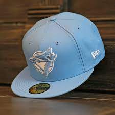 Pin By Shanty On Hats Toronto Blue Jays Blue Jays Fitted Hats