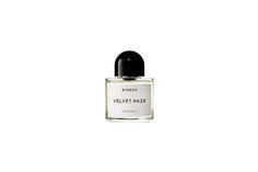 the fragrances everyone even your pickiest friends wants this year perfume gift perfume fragrance