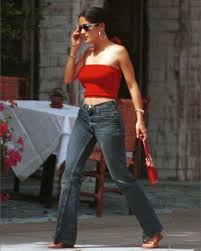 There are perfectly good celebrity style moments, and then there are the looks … read more on fashionista.com. 14 90s Fashion Ideas Salma Hayek Style Salma Hayek Selma Hayek