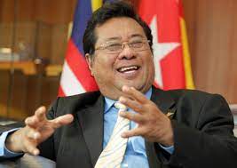 We support yb tan sri abdul khalid ibrahim. Breaking Sultan Of Selangor Consents To Tan Sri Khalid Ibrahim To Continue As Selangor Menteri Besar
