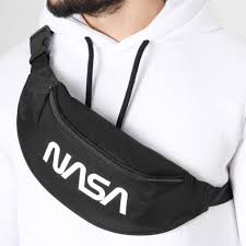 Livraison rapide et economies garanties ! Nasa Sacoche Banane Worm Logo Noir Laboutiqueofficielle Com Sacoche Banane Sac Banane Nike Sac Banane