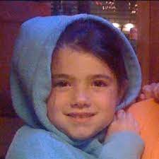 Entdecken sie ferienunterkünfte für einen urlaub mit der familie, mit hund oder am wasser! Charlie D Amelio Lovxcharlie Twitter