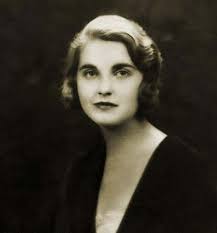 How The Richest Woman In America Completely Self-Destructed And Died  Dirt-Poor