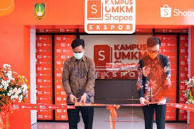 Find more malay words at wordhippo.com! Mayor Of Solo Gibran Inaugurates Shopee Export Umkm Campus To Hit Chinese Products