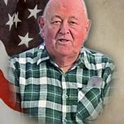 Kurt Stelzer's Instagram, Twitter & Facebook