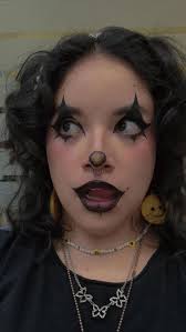 Faviola Robles (fabbrobles)