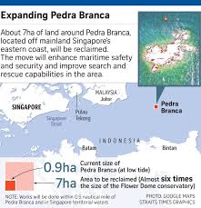 Would advise using a tour guide in jeep, we were robbed at gun point by two locals on a motorbike on the journey back to paraty. Rw3l655pk07shm