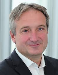 Wahlbekanntmachung 2023_Kandidaten.indd