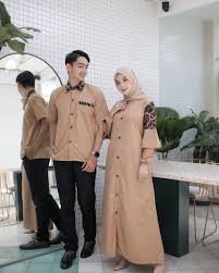 Bisa desain dua (2) pcs atau sepasang. Baju Trend Kekinian Aisha Couple Sr Bahan Toyobo Mix Batik Baju Couple Pasangan Baju Couple Pasangan Muslim Baju Couple Pasangan Kondangan Baju Couple Pasangan Gamis Dan Kemeja Pria Bagus Modern Murah Terbaru