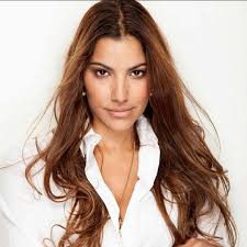 Forms of the name include vanea, vaniah, vanija, vanina, vaniya, vanja, vanka, vanna, vannea, vannia, vannya, vanya, and. Vania De Moraes Home Facebook
