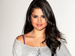 Résultat de recherche d'images pour "image de selena gomez"