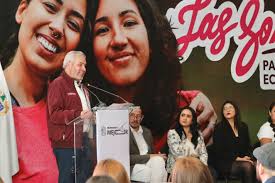 En compañía de Alejandra...