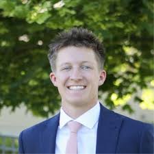 I just wrapped up my summer internship with Walmart as part of the  Accounting and Finance Development Program (AFDP)!