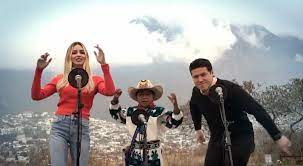 Seguido por adrián de la garza santos, del. Samuel Garcia Y Mariana Rodriguez Estrenan Cancion Con Yuawi El Nino Huichol De Mc