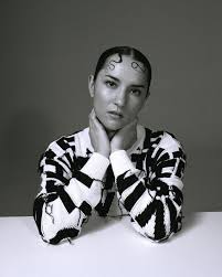 She portrays alina starkov in netflix's fantasy television series shadow and bone. Interview Jessie Mei Li Schon Magazine