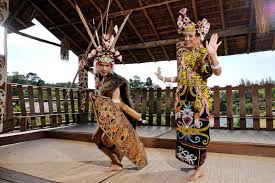 What is the best place (singapore, malaysia, or dubai) in the months of july to october? The Best Places To Visit In Malaysia This Season Happy World Travel
