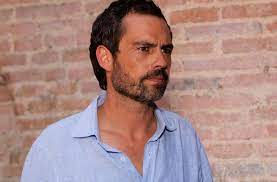 O actor tinha 46 anos e sofreu um enfarte durante a noite, em sua casa. Morreu O Ator Filipe Duarte Jpn