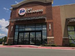 Many tide cleaners stores offer 24/7 order drop off or after hours order pick up. 1 298 Dry Cleaners Photos Free Royalty Free Stock Photos From Dreamstime