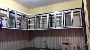 Dapur berfungsi sebagai tempat khusus untuk meracik dan menyiapkan makanan untuk keluarga. Kitchen Set Aluminium Youtube