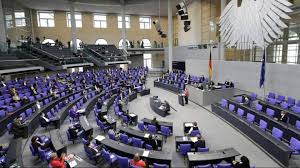 Durch änderungen am infektionsschutzgesetz erhält der bund die befugnis, kontaktbeschränkungen und. 2 Alpat2j0y9m