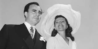 Rita Hayworth: le mariage de conte de fées avec le prince Aly Khan et les  détails d&#39;un amour qui a fait scandale à Hollywood [FOTO] - Versus Magazine  : Votre Source #1