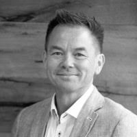 Jonathan Pritchard — Reviews & Property Sales